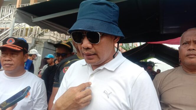 
 Caption: Wali Kota Samarinda, Andi Harun, saat menyampaikan keterangan resminya, Sabtu (22/7/2023).